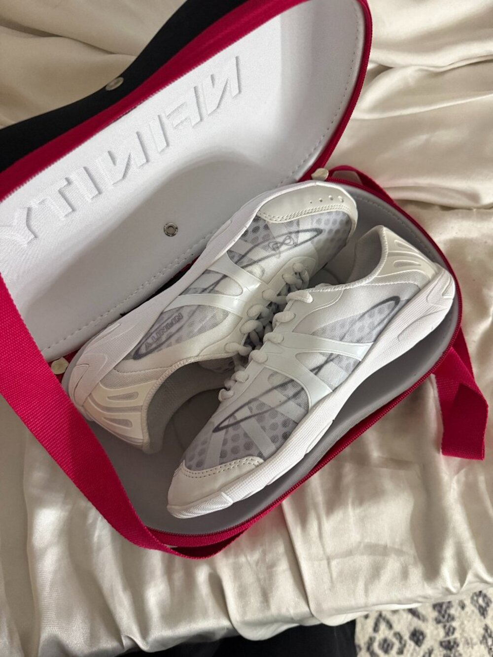 Nfinity Vengeance Cheer Shoes- Size 7.5 white
